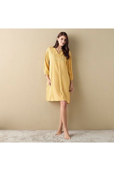 FAV قميص نوم مطبوع بالكامل مع أربطة وأكمام بطول 3/4