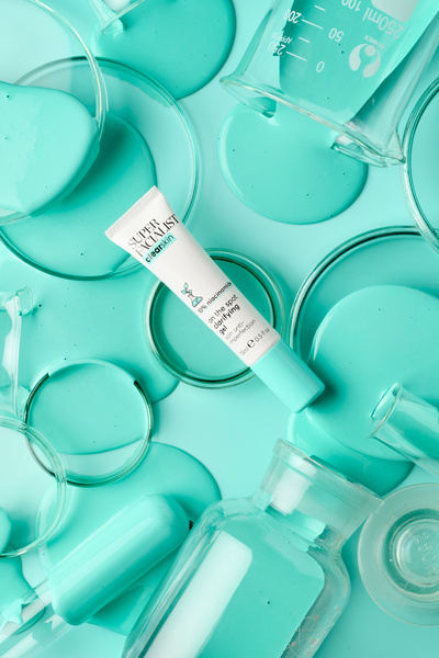 Super Facıalıst Super Facialist Niacinamide İçeren Akneye Eğilimli Ciltler İçin Sebum Dengeleyici Jel 15 ML