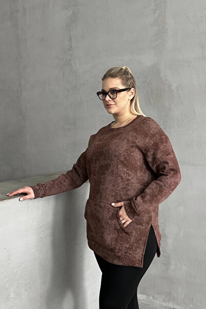 Stil Diva Plus Size Long Sleeve Crew Neck Print Sweatshirt with Front Pockets 106-79