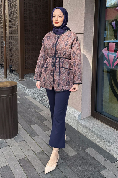 Ovn. سترة مبطنة بنمط عرقي بني