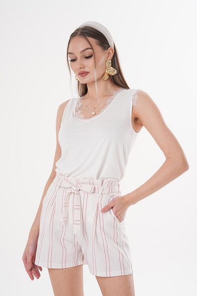 ŞİMAL Pantaloni scurți de in pentru femei - cu model în dungi și detaliu curea 250029