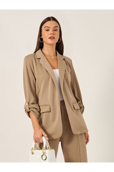 Styli Solid Regular Fit Notch Label Neck Blazer