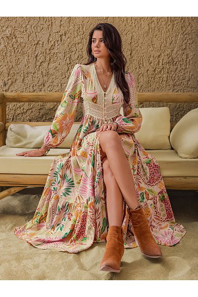 Russty Dustty By Styli فستان ماكسي بقصة A مع تفاصيل دانتيل وطبعات زهور