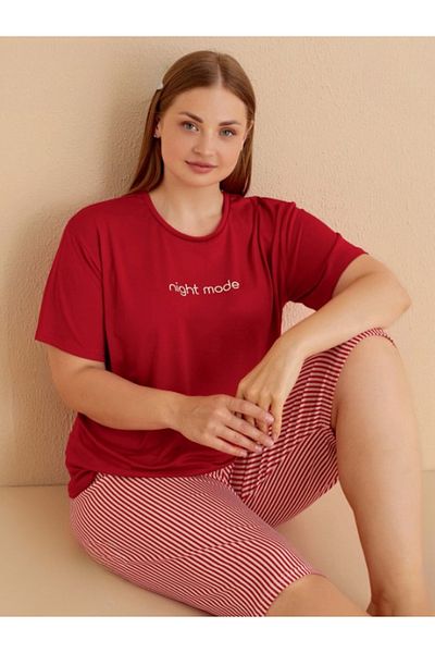 Mihra Soft Textured Milan Fabric Large Size Capri Pajama Set