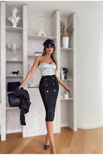 1Moda1Tarz Women's Imported Tweed Fabric Checked Pattern Button Detailed Lined Bottom-Top Suit