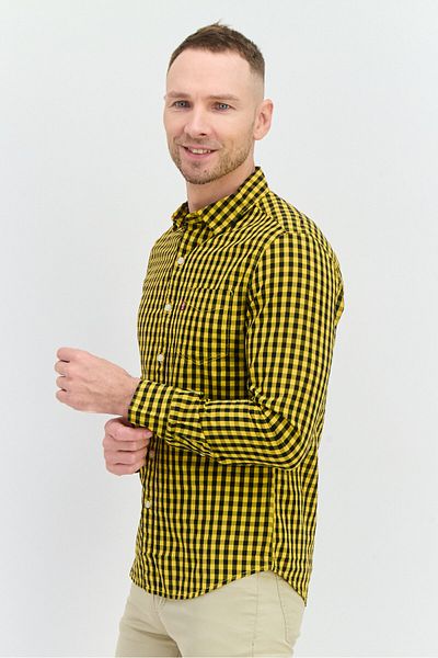 Levi's Men Slim Fit Gingham Pattern Long Sleeves Casual Shirt, Yellow/black