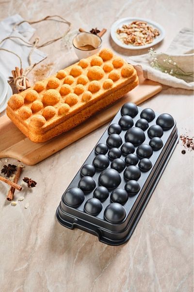 Karaca Aster Baton Casting Cake Mold Anthracite 33.5 cm
