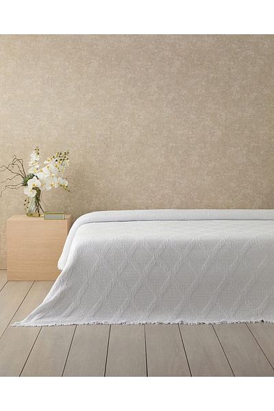 STOREMAX Gkcreative Home Morgan Cotton Polyester Double Bedspread White Strbuyx 1073147