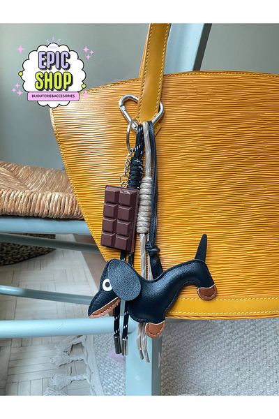 Epic Bag Charm Dog Heart Chocolate