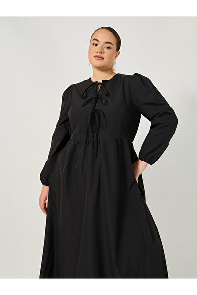 Styli Solid A-Line Maxi Dress with Tie-Up Bow Detail