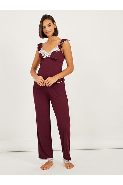 Styli Ruffle Sleeve Contrast Lettuce Hem Lace Cami and Pyjama Set