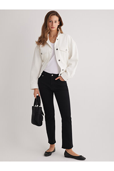 JUD Julia 96 Crop negru cu talie normală blugi evazați Femei