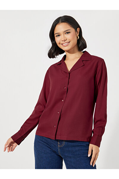 Styli Solid Regular Fit Notch Lapel Shirt