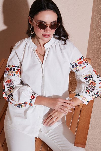 Lela Κέντημα Κεντημένο Βαμβακερό Oversize Πουκάμισο με λαιμόκοψη 676253