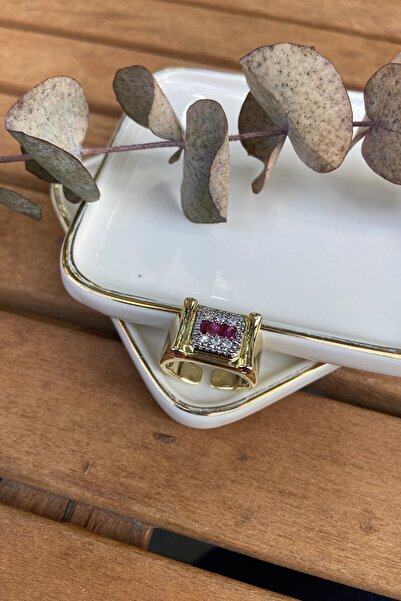 My Joyas Design 14K Altın Kaplama Kare Plakada Fuşya Taşlı Şövalye Yüzük