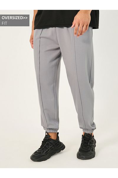 Styli Mid Rise Oversized Joggers with Seam Details