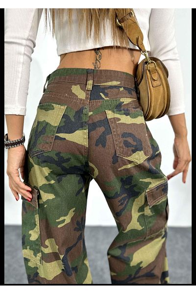 Lotus Women's Camouflage High Waist Baggy Pants