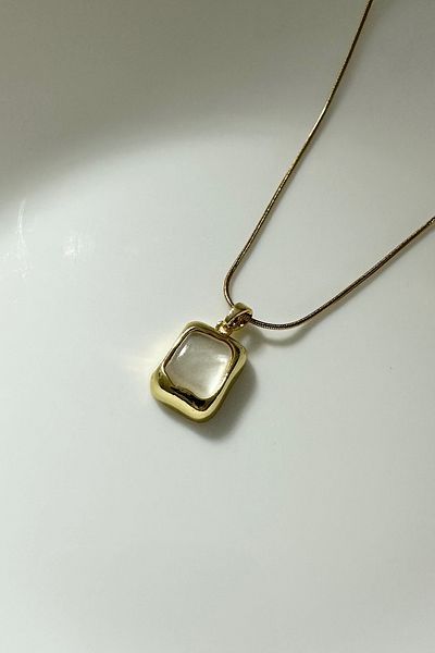 DELEIZA ACCESSORY Steel Vintage Gold Pearlescent Necklace