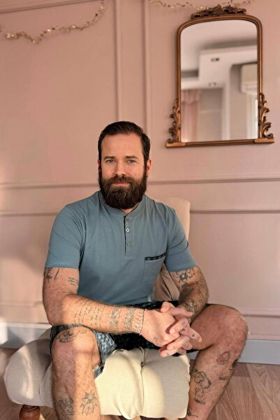 Pijamaevi Men's Short Sleeve Pajamas Set with Turquoise Plaid Pocket Detail Shorts