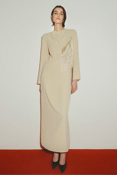 Touché Privé TASSEL DETAILED KREPOVÉ ŠATY