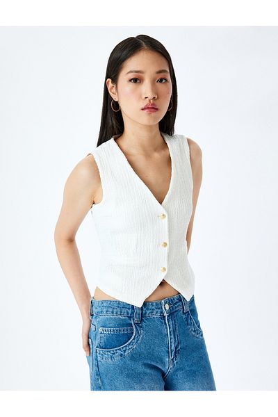 Koton New Season Button Detailed Sleeveless V-Neck Slim Fit Vest