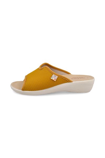 Fly Flot شبشب نسائي / بناتي T4 429 FE Fly Flot CLOTH شبشب أصفر