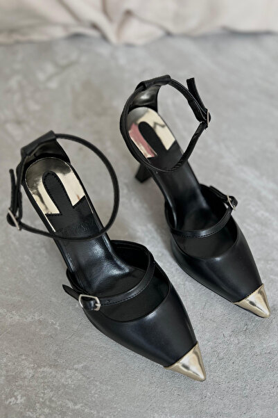 Black Skin Gold Toe Piece 7cm High Heel Shoes