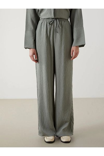 LC Waikiki Lcw Modest Green Elastic Waist Striped Women's Pants