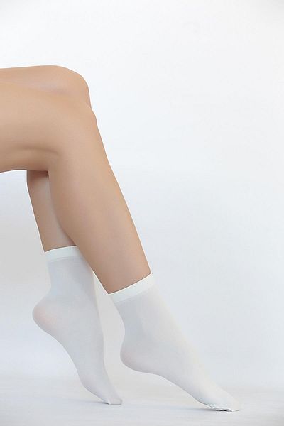 Daymod Γυναικείες κάλτσες κρέμα χρώματος Mycro 50 Αδιαφανείς μεσαίου χοντρού κάλτσες 3 τεμαχίων