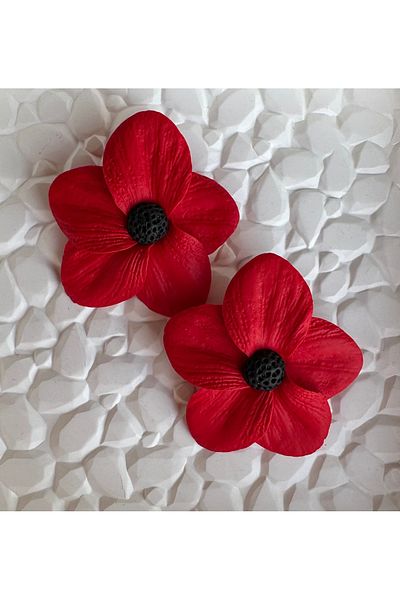 ACCESSORY Polymer Clay Red Black Detail Flower Earrings