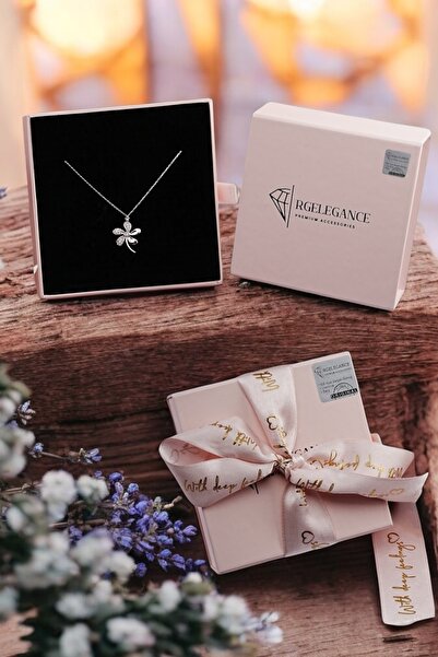 RGELEGANCE Premium Accessories 925 Ayar Gerçek Gümüş Özel Hediye Gümüş 5 Yapraklı Yonca Şans Kolyesi Gümüş Kadın Kolye