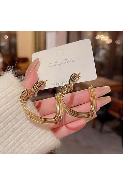 Pelin Aksesuar Gold Triple Hoop Heart Earrings