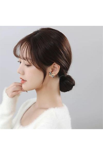 Pelin Aksesuar Black and White Patterned Bow Earrings