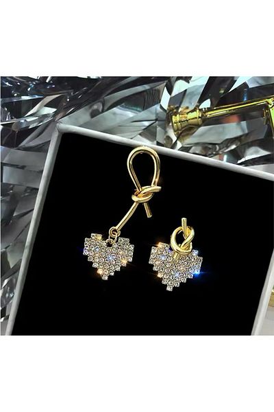 Pelin Aksesuar Gold Stone Asymmetrical Heart Earrings