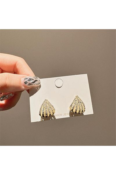 Pelin Aksesuar Gold Triangle Crystal Hoop Earrings