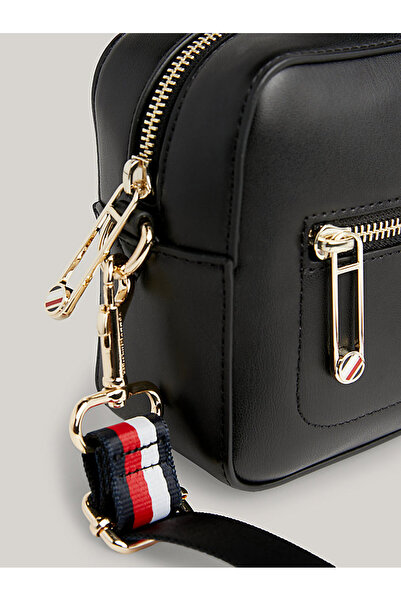 Tommy Hilfiger Kadın Camera Bag - Ayarlanabilir Omuz Askılı Şık Ve Gündelik Kullanım Çantası - Siyah