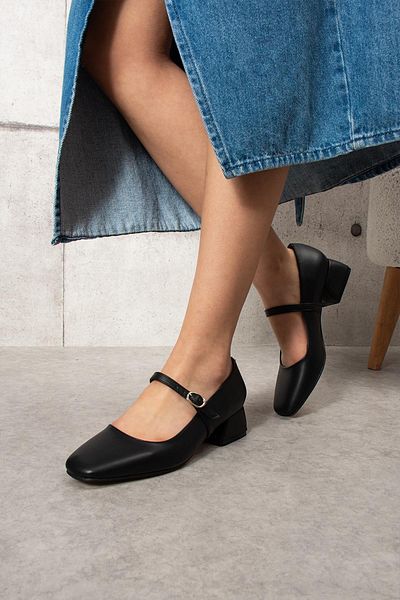 ShoeTek Piele neagră - Balerini groși pentru femei cu toc și curea în față
