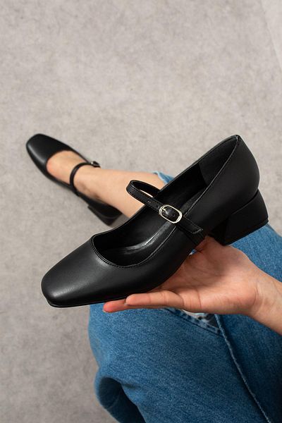 ShoeTek Piele neagră - Balerini groși pentru femei cu toc și curea în față