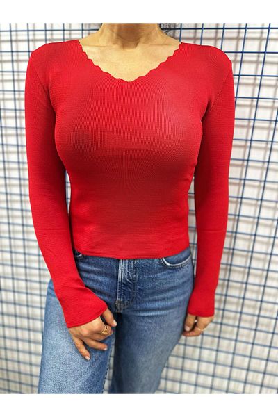 Cherry Butik Ladder Collar Crop Blouse