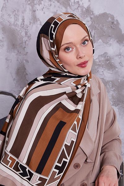 Levidor Royal Shawl με γεωμετρικό σχέδιο καφέ γάλακτος