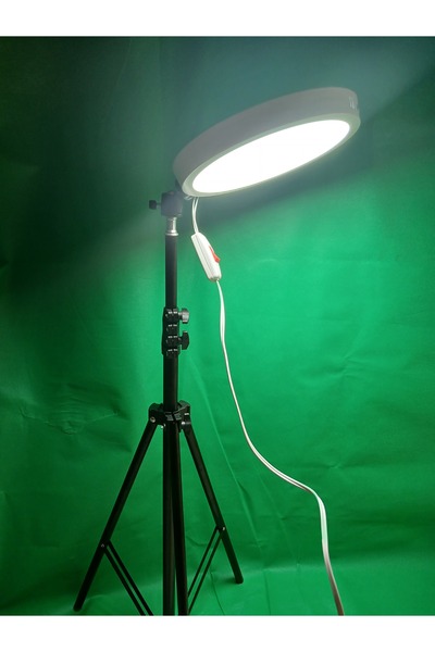 ADA ayaklı ışık 18w beyaz led