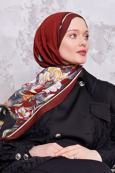 Levidor Black Edge Flower Pattern Royal Shawl