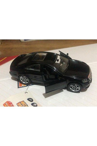 Sunman Toy Metal Model Car Flip up Door 1/36 Pull Drop Black