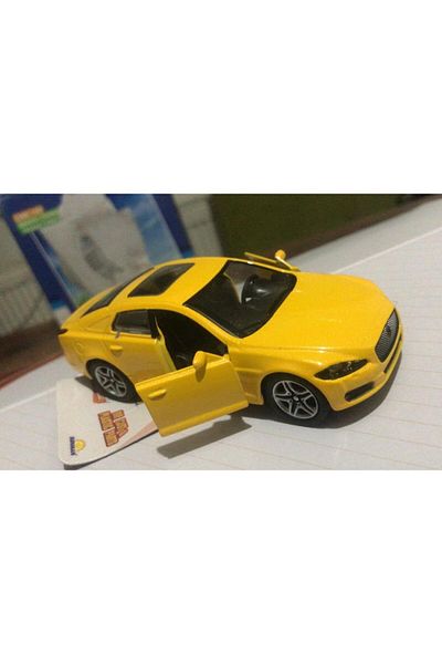Sunman Toy Metal Model Car Pop up Door 1/36 Pull Drop Yellow