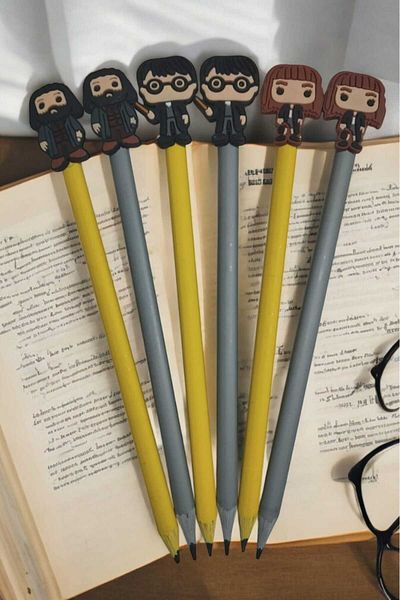 CA COLOURS ACCESSORİES I LOVE ACCESSORİES Jibbitz 6 Pieces Harry Potter and His Friends Three-Dimensional Fun Pencil Set with Emojis