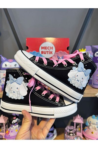 MECH BUTİK Pantofi sport cu vârf negru cu imprimeu Cinnamoroll cu panglică albastră