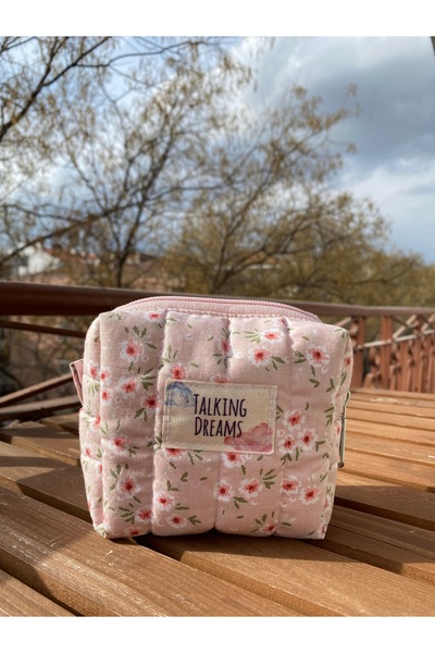 TALKING DREAMS حقيبة مكياج صغيرة مبطنة بالزهور الوردية (مقاس S)