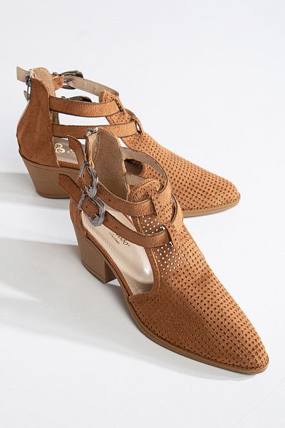 MS SUGAR SHOES Елегантни и удобни: Кафяви летни обувки на ток с катарами