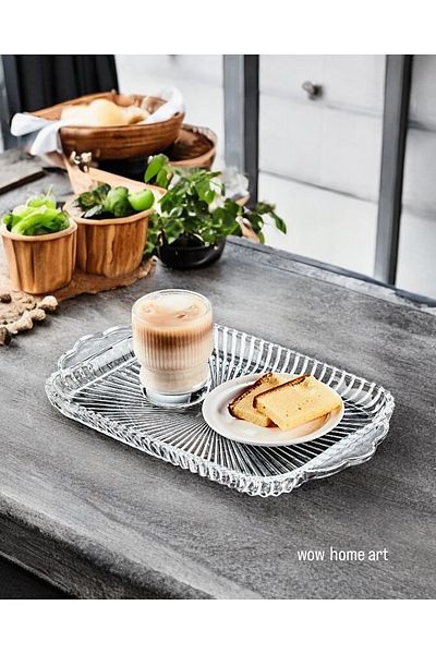 Wow Home Glass Tray Presenter with Handle