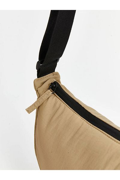 LC Waikiki LCW ACCESSORIES Ανδρική τσάντα στήθους με ρυθμιζόμενο λουράκι